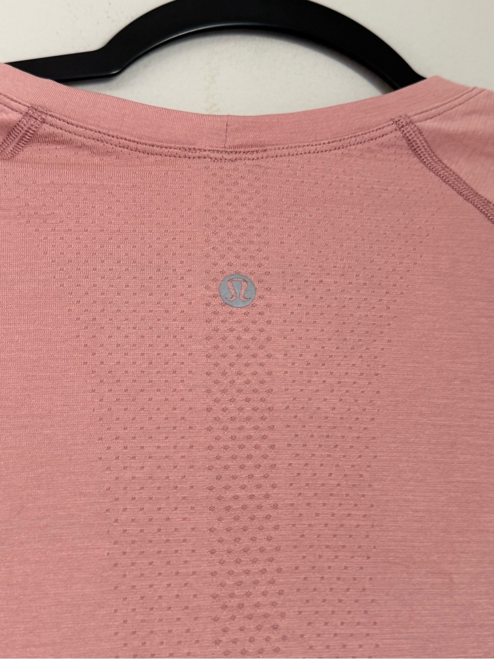 Lululemon Swiftly Tech Long Sleeve Shirt 2.0 Size 8 - Picture 8 of 8